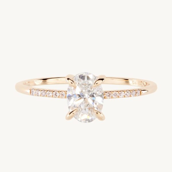 Swan Oval Solitaire Supreme Lab Ring