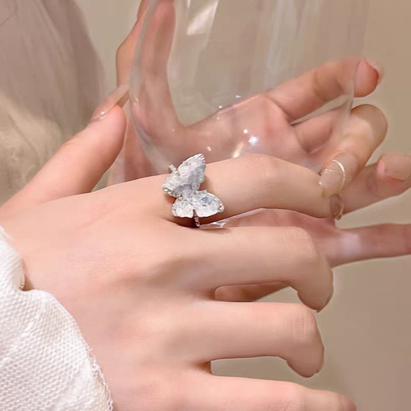 Crystal Raw Stone Ring - Image 3