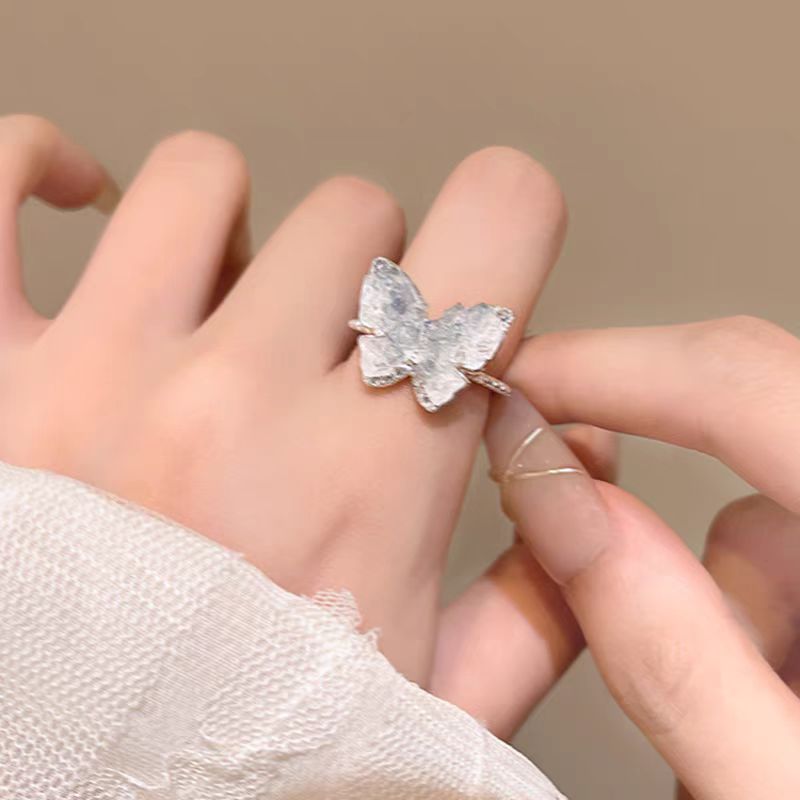 Crystal Raw Stone Ring - Image 4